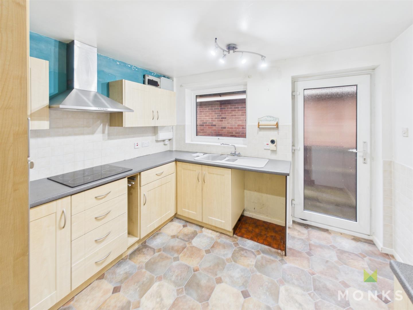 23 Trentham Road, Shrewsbury, SY4 5HN For Sale